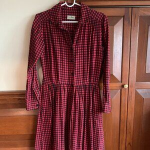 Vintage checkered dress with pockets